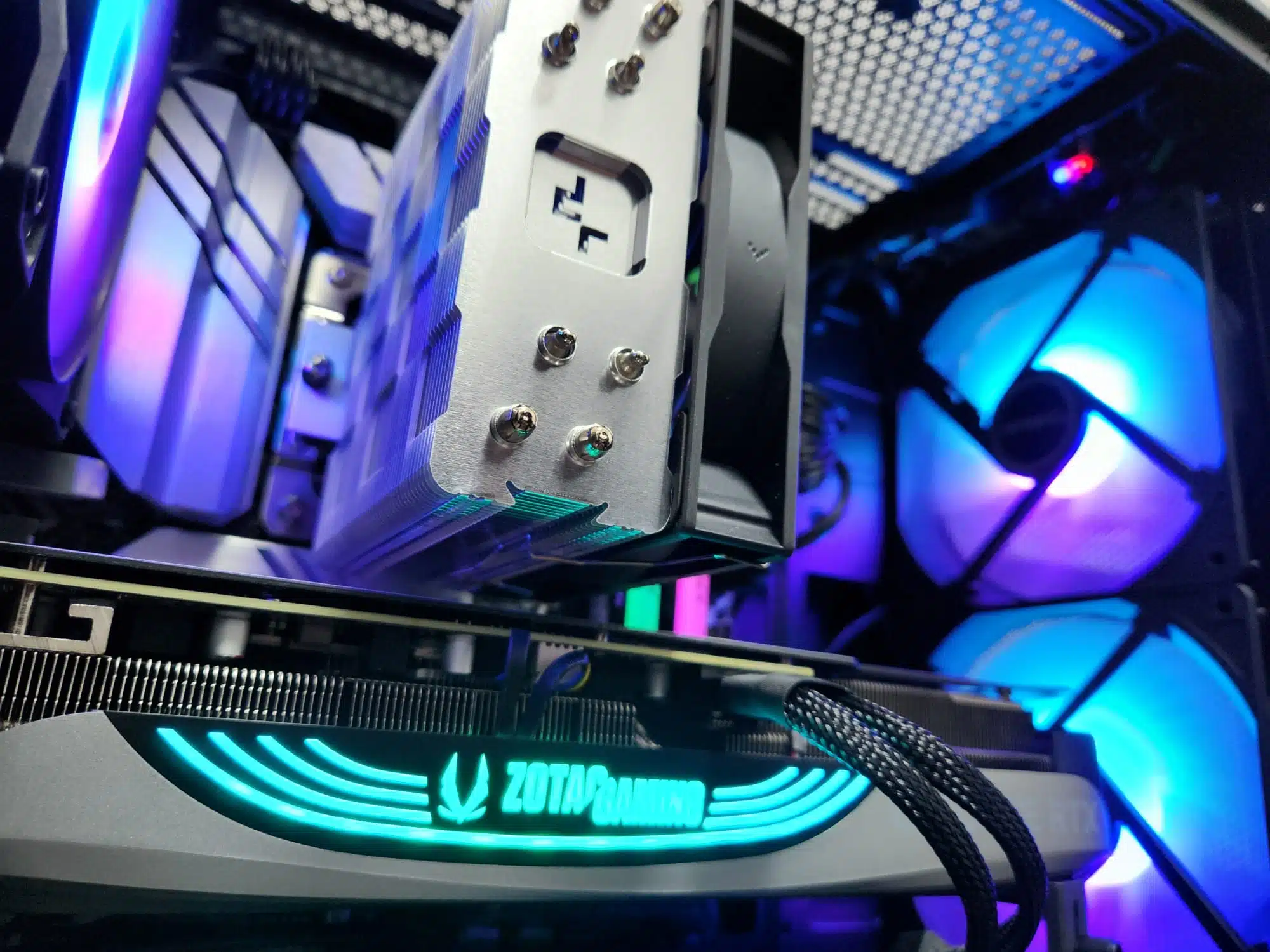 ⁦מחשב נייח גיימינג-Ryzen 7 7800X3D + ROG STRIX RTX4090⁩ – תמונה ⁦6⁩