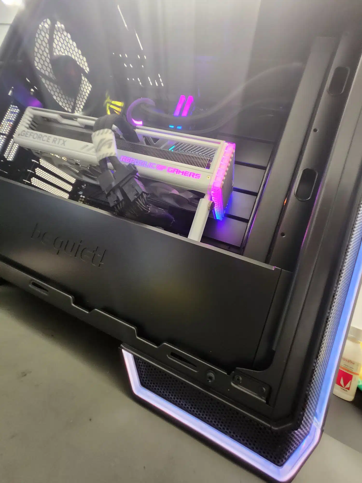 ⁦מחשב גיימינג נייח-Intel I5 - 14400F-PNY GeForce RTX™ 4070 Ti SUPER 16GB VERTO™ Overclocked Triple Fan DLSS 3⁩ – תמונה ⁦7⁩