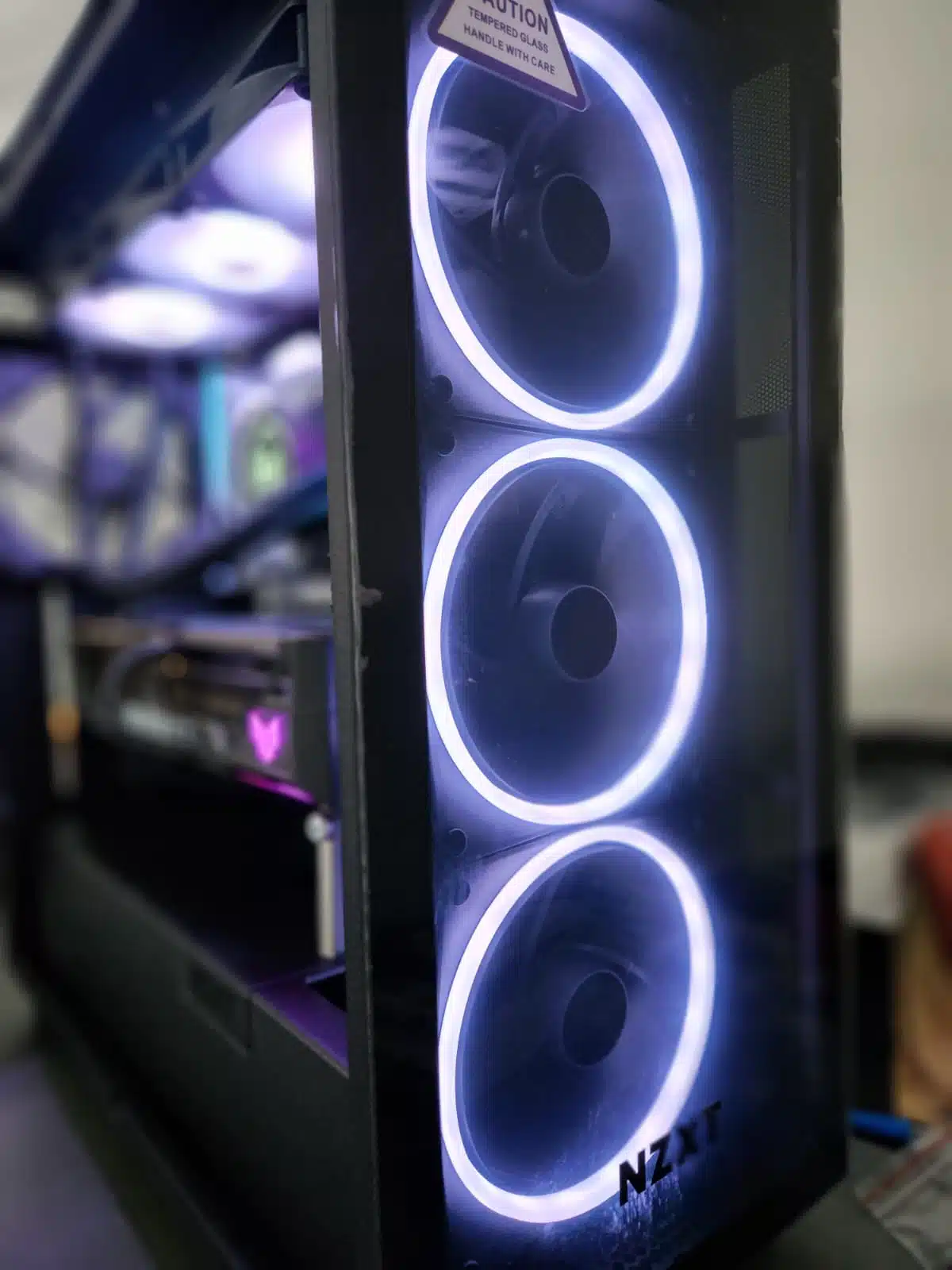 ⁦מחשב גיימינג נייח-Ryzen 7 7800X3D-MSI GeForce RTX 4090 VENTUS 3X 24G OC⁩ – תמונה ⁦7⁩