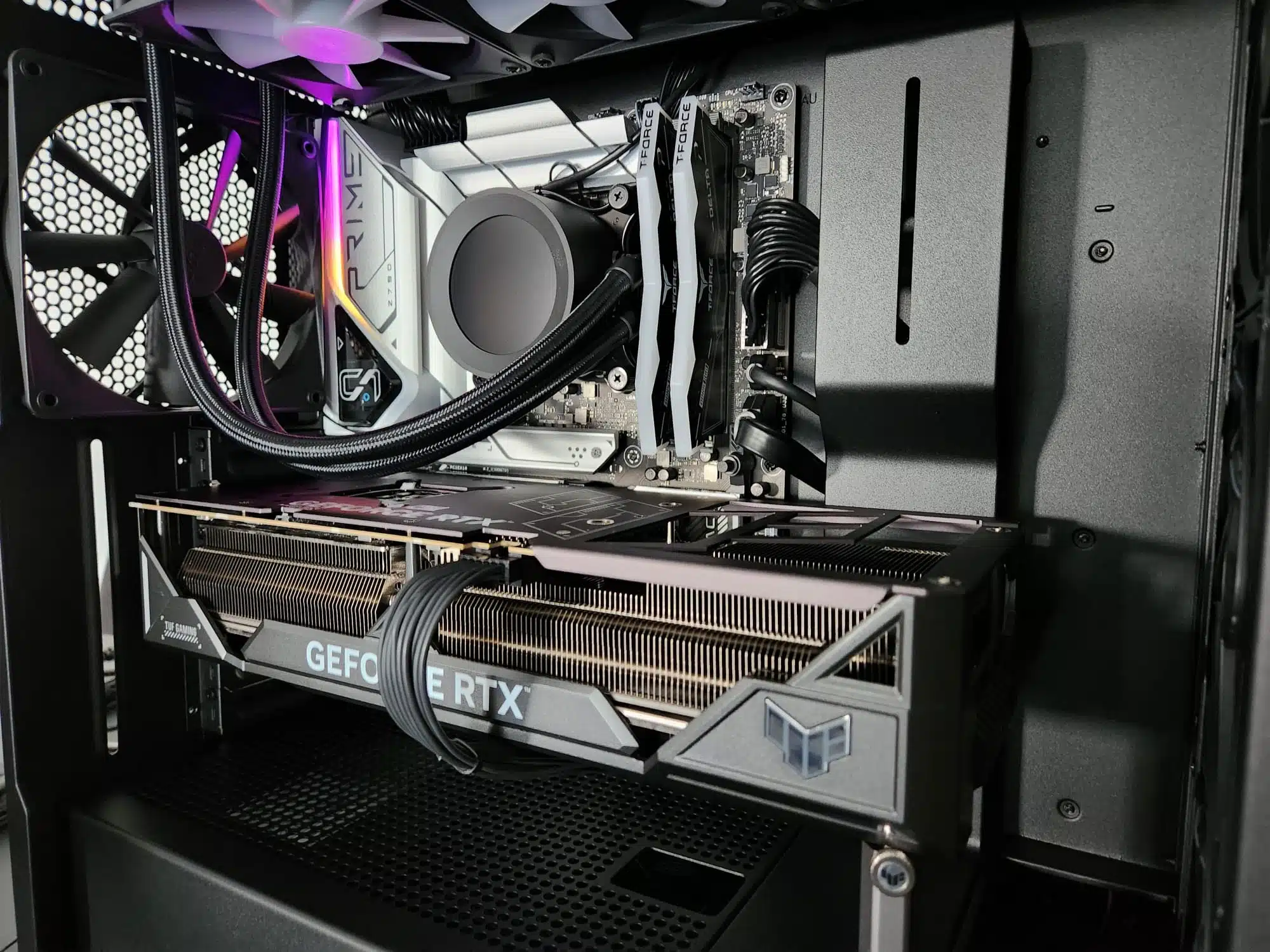 ⁦מחשב גיימינג נייח-Ryzen 7 7800X3D-MSI GeForce RTX 4090 VENTUS 3X 24G OC⁩ – תמונה ⁦6⁩