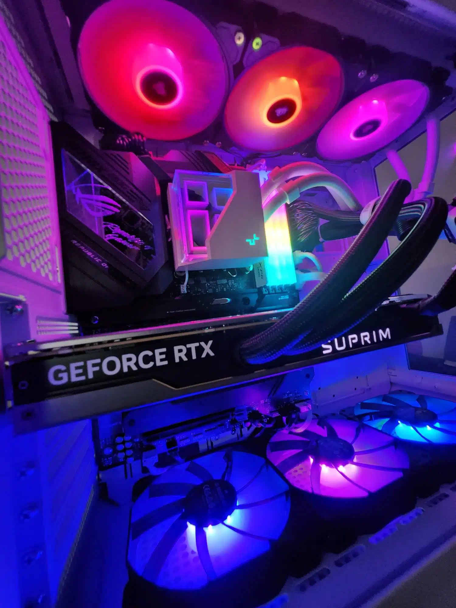⁦מחשב גיימינג נייח-Ryzen 7 7800X3D-MSI GeForce RTX 4090 VENTUS 3X 24G OC⁩ – תמונה ⁦3⁩
